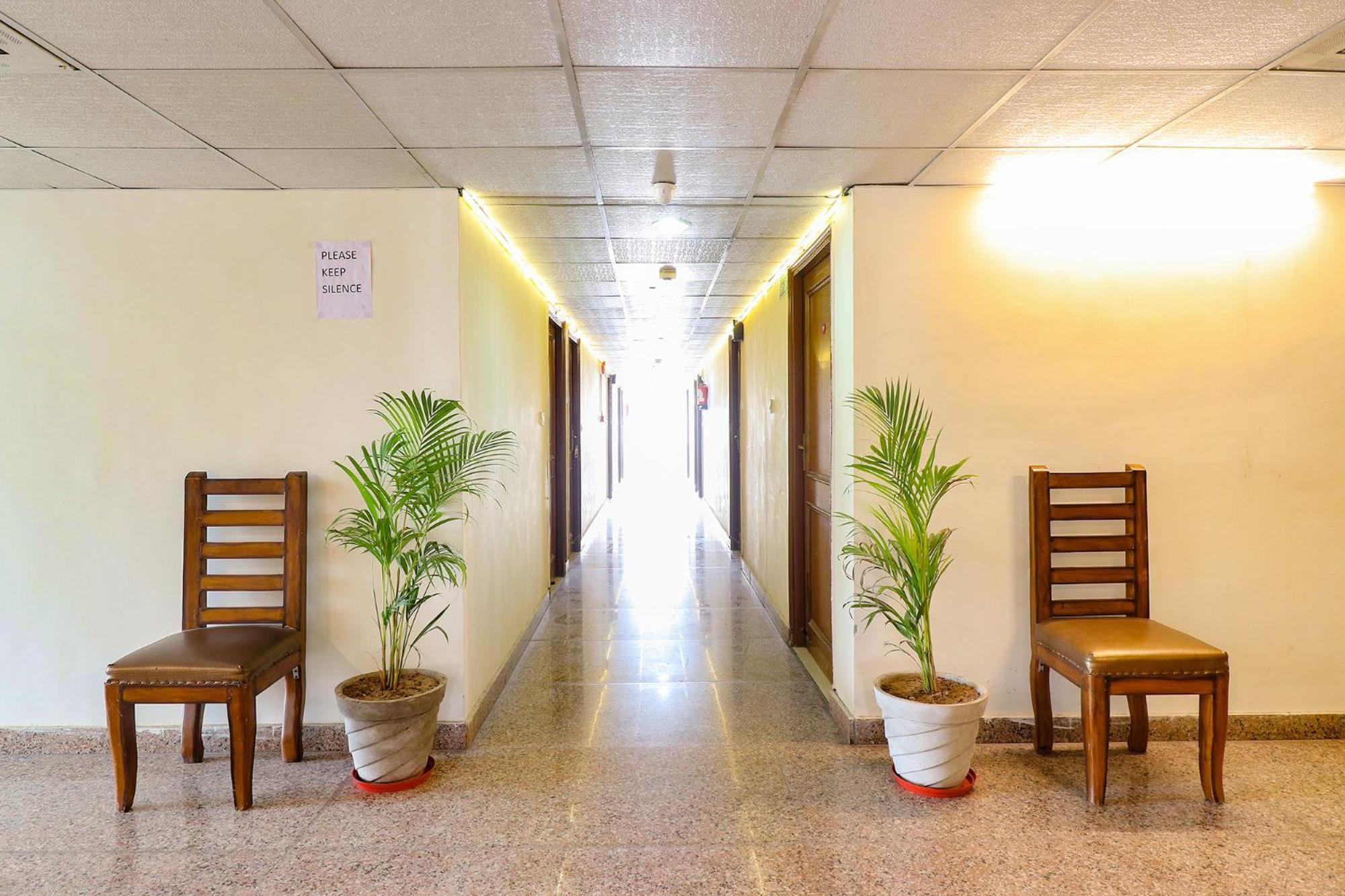 Fabhotel Avyay Dehradun Buitenkant foto