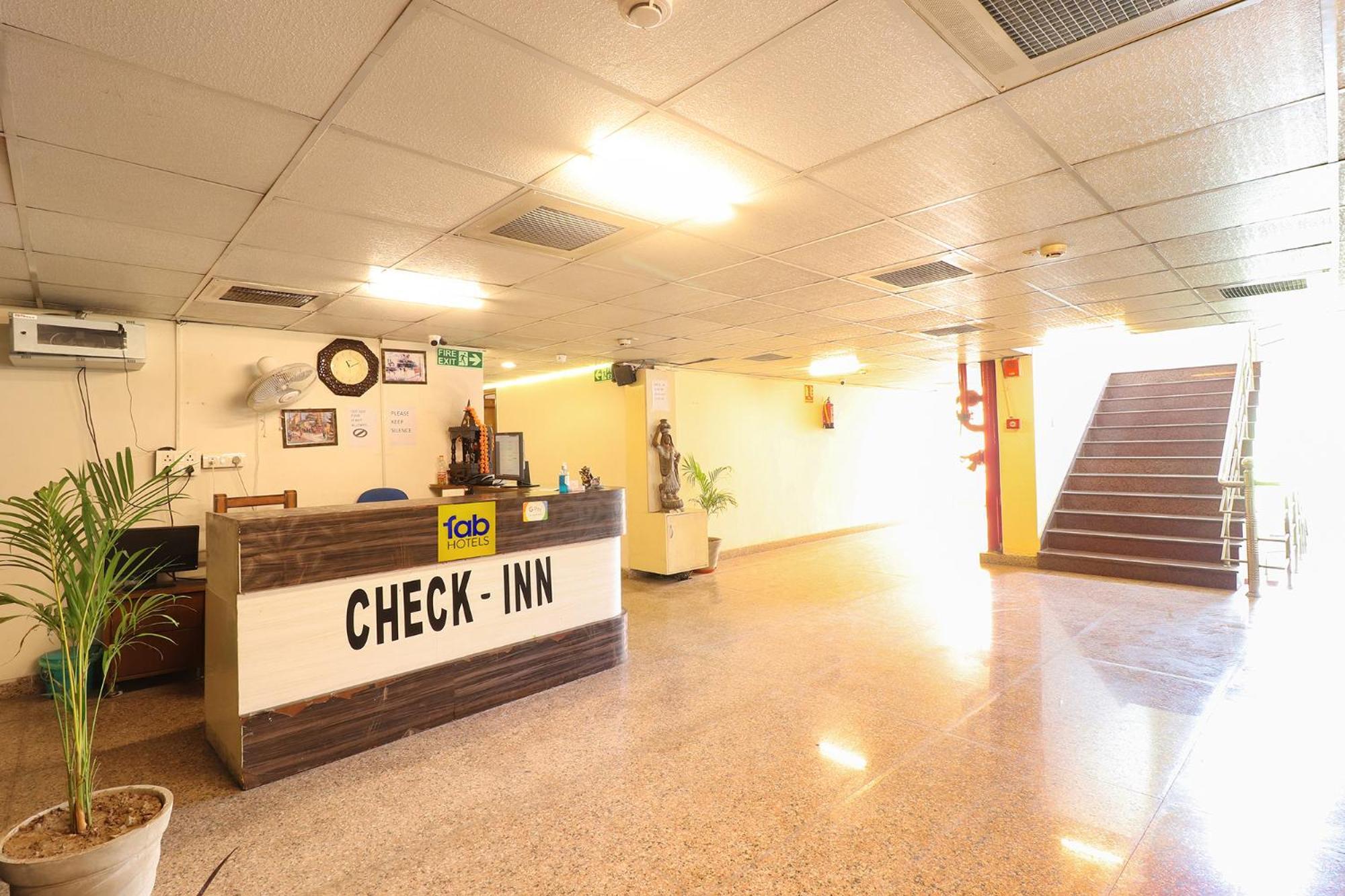 Fabhotel Avyay Dehradun Buitenkant foto